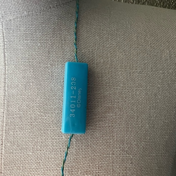 Disney Light-Up Tinkerbell and Flower Necklace - Picture 4 of 6